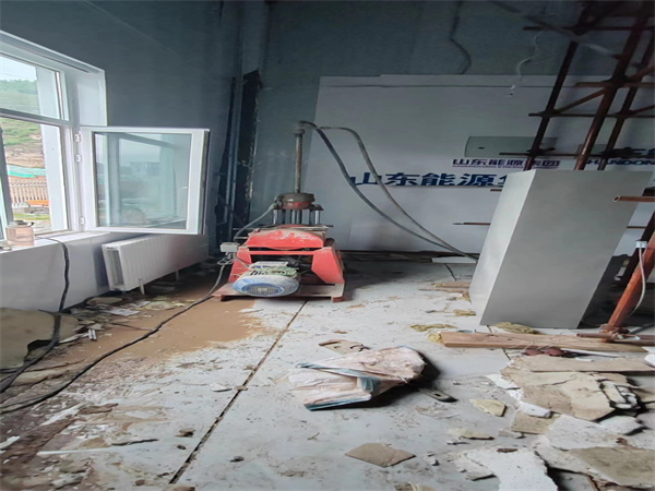 田东地基基础下沉墙体裂缝加固注浆顶升施工